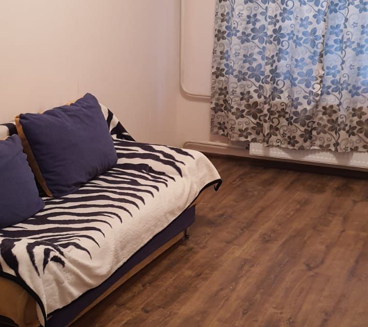 Сдаётся 2-комнатная квартира, 58 м²