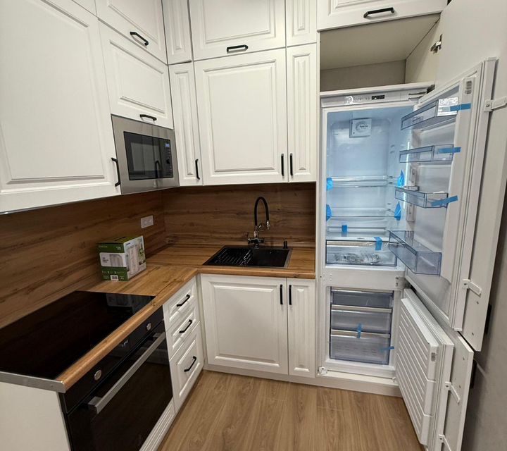 Сдаётся 1-комнатная квартира, 42 м²