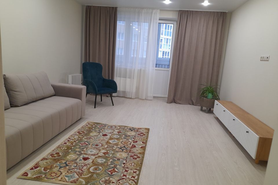 Сдаётся 2-комнатная квартира, 74.2 м²