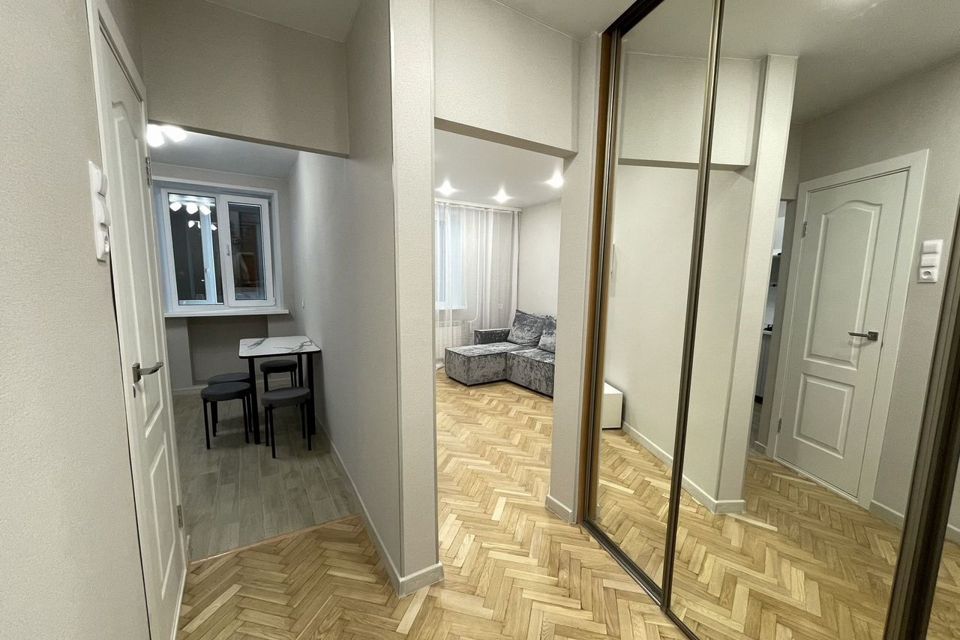 Сдаётся 1-комнатная квартира, 35 м²