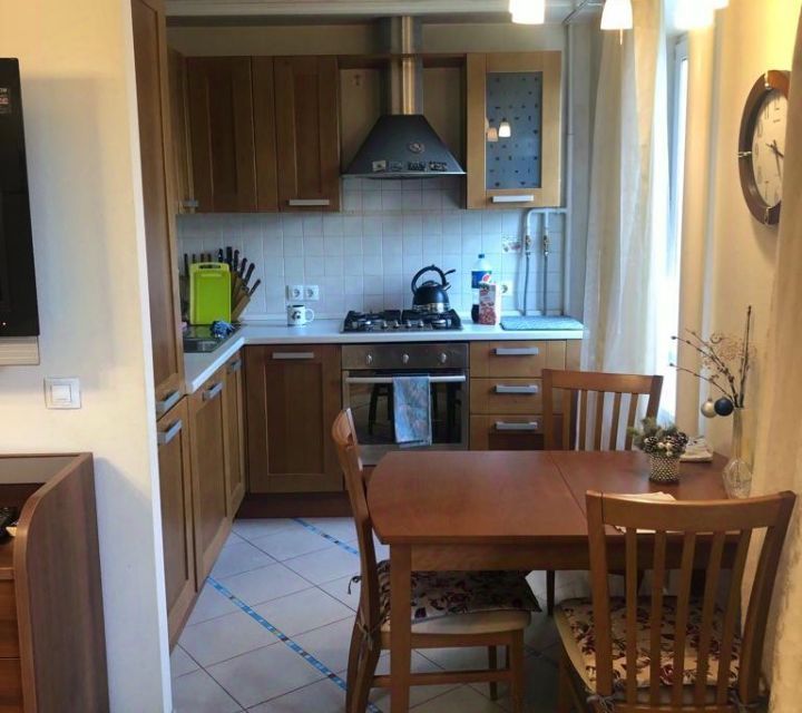 Сдаётся 1-комнатная квартира, 37 м²