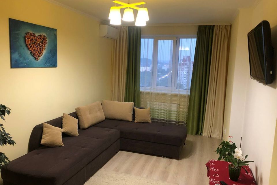 Сдаётся 1-комнатная квартира, 37 м²