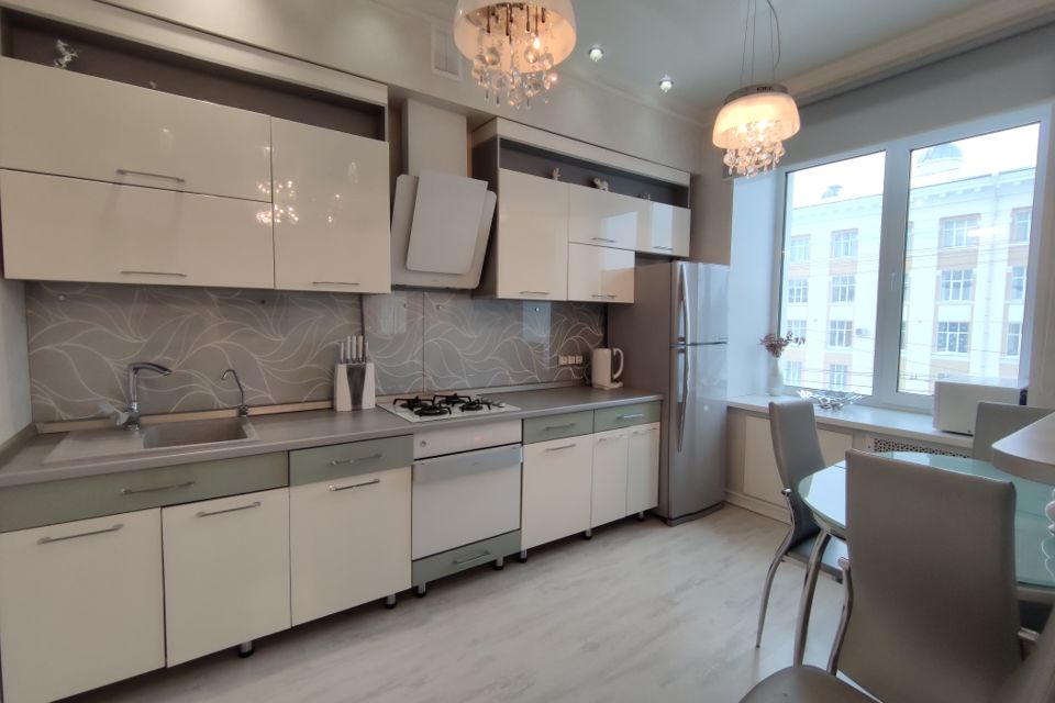 Сдаётся 2-комнатная квартира, 74.7 м²