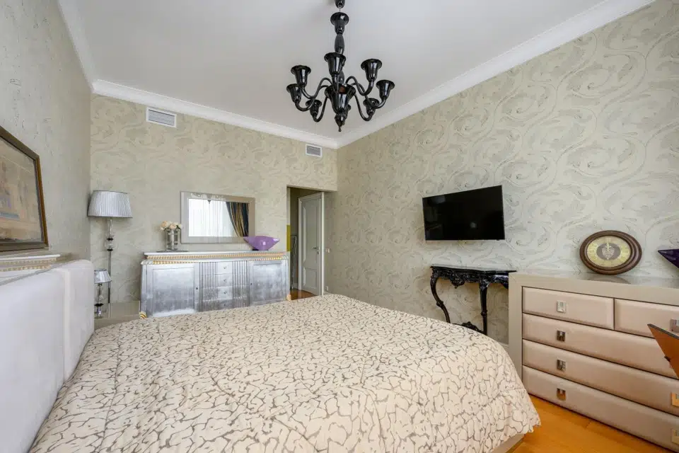 Сдаётся 2-комнатная квартира, 60 м²