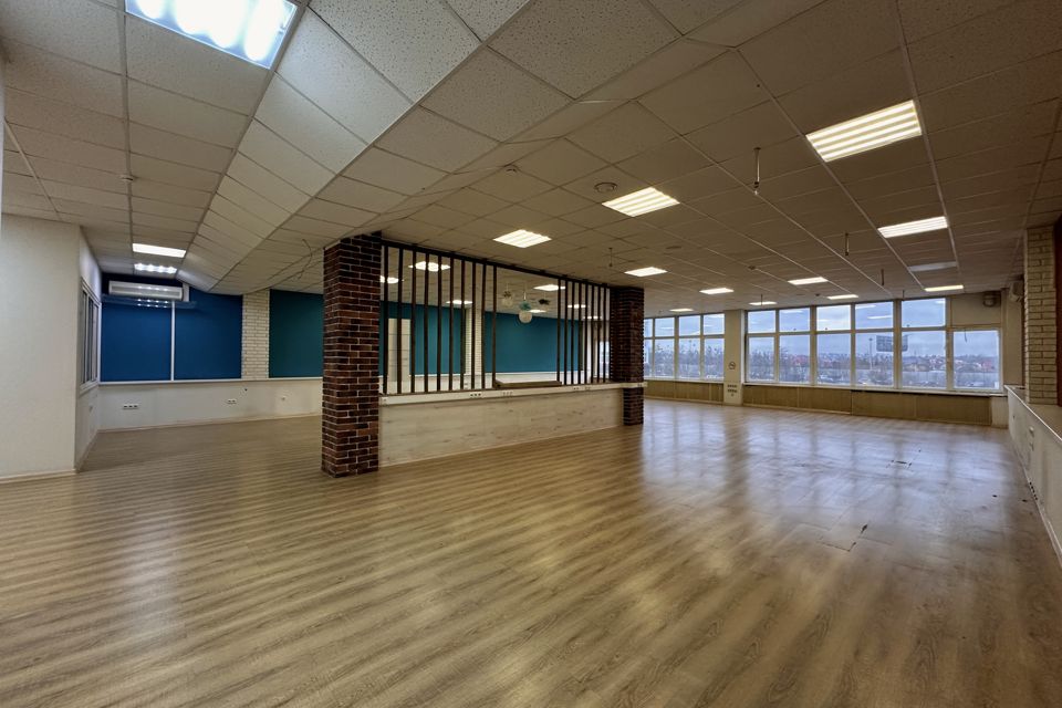 Сдаётся офис, 360 м²