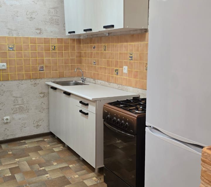 Сдаётся 3-комнатная квартира, 80 м²