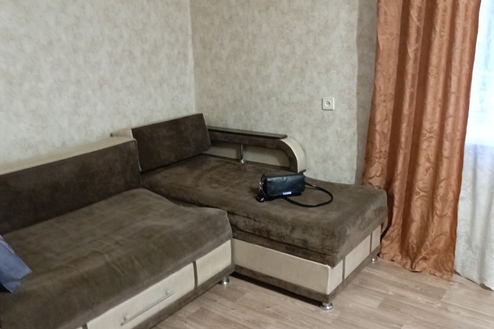 Сдаётся 1-комнатная квартира, 32 м²