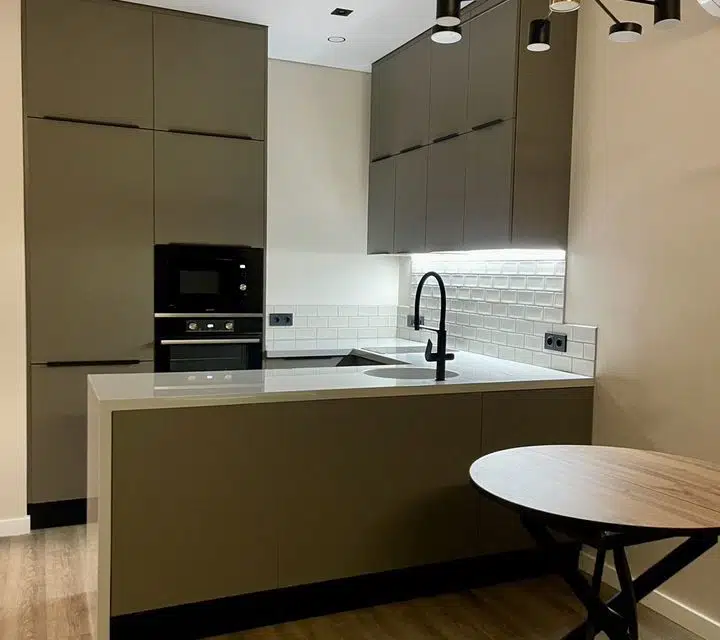 Сдаётся 1-комнатная квартира, 49 м²