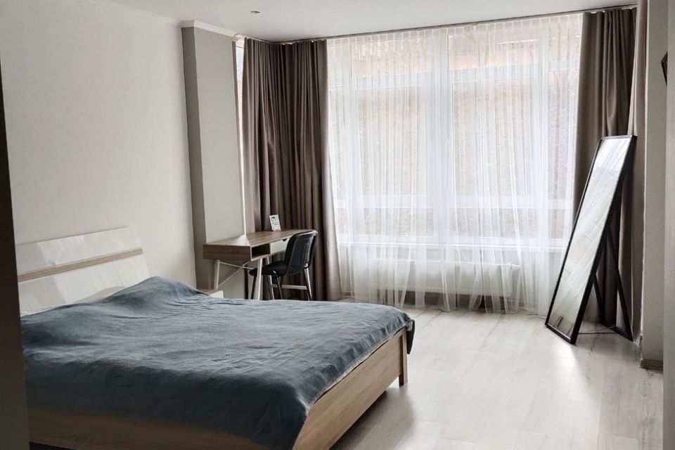 Сдаётся 1-комнатная квартира, 37 м²