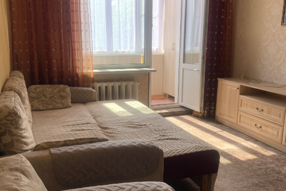 Сдаётся 2-комнатная квартира, 50 м²