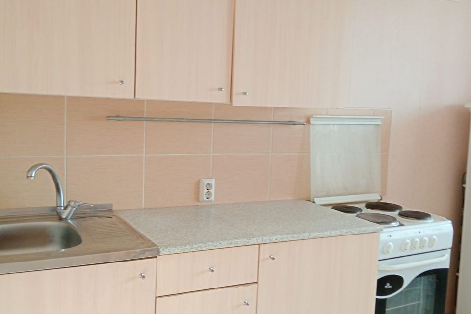 Сдаётся 1-комнатная квартира, 38 м²