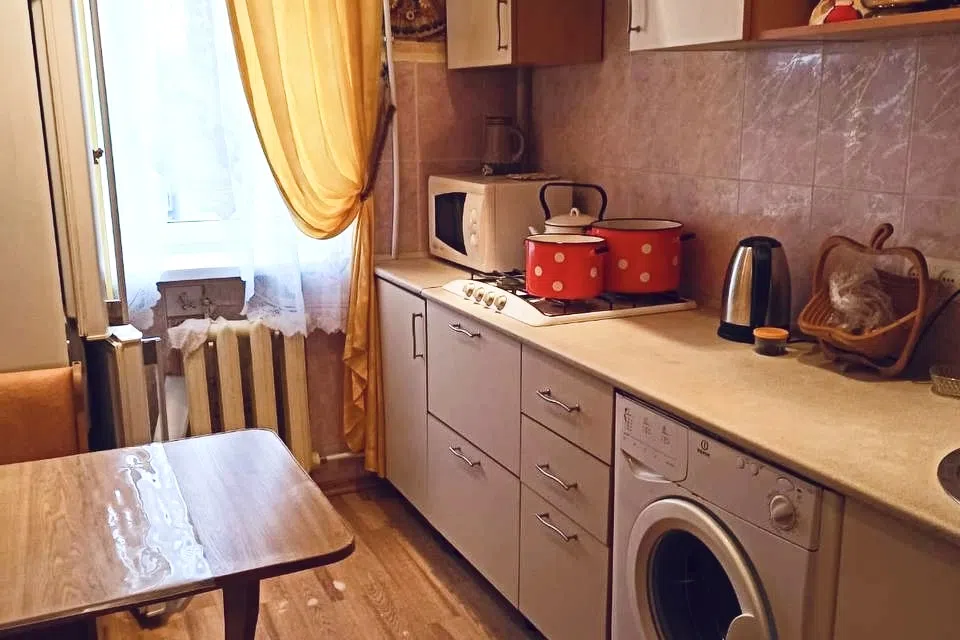 Сдаётся 2-комнатная квартира, 54 м²