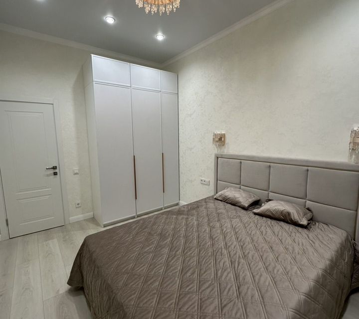 Сдаётся 1-комнатная квартира, 51 м²