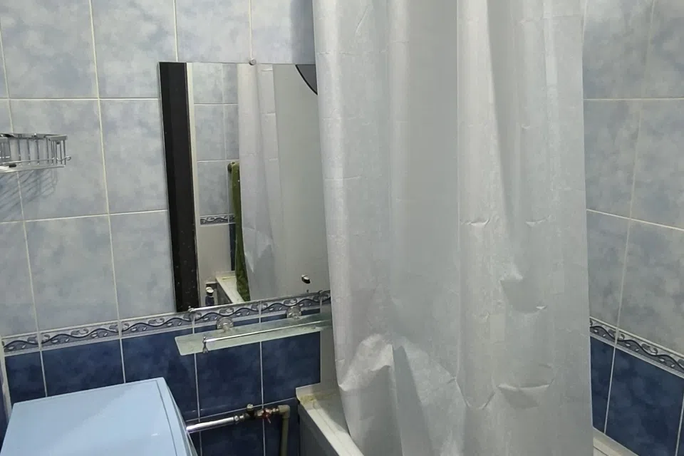 Сдаётся 2-комнатная квартира, 60 м²