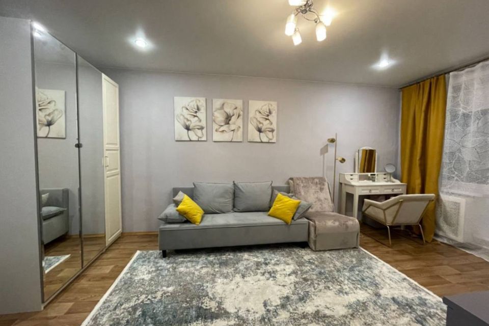 Сдаётся 1-комнатная квартира, 40 м²
