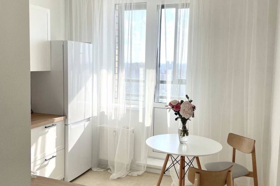 Сдаётся 1-комнатная квартира, 37 м²