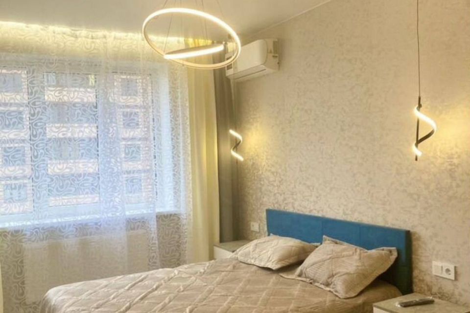Сдаётся 1-комнатная квартира, 42 м²