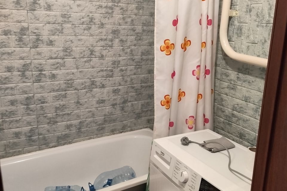 Сдаётся 2-комнатная квартира, 54 м²