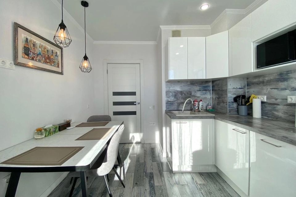 Сдаётся 1-комнатная квартира, 49 м²