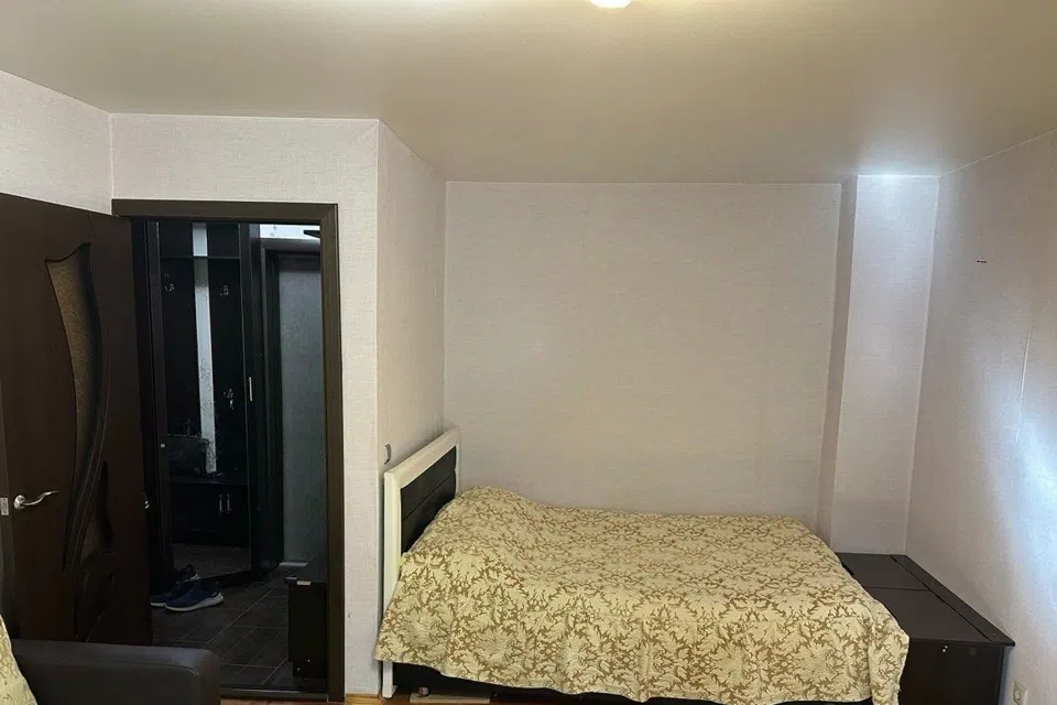 Сдаётся 1-комнатная квартира, 38 м²