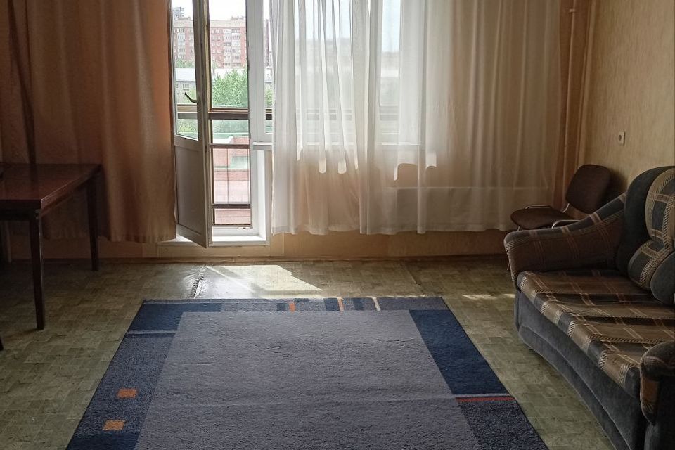 Сдаётся 1-комнатная квартира, 42 м²