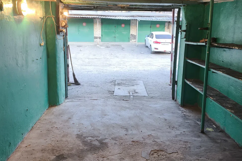 Сдаётся гараж, 18 м²
