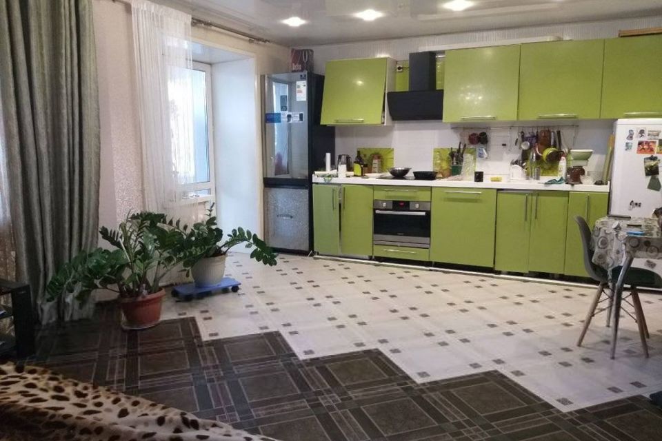 Сдаётся 3-комнатная квартира, 70 м²