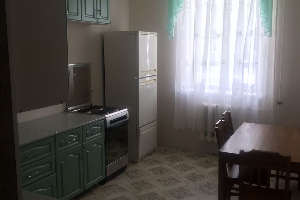 Сдаётся 2-комнатная квартира, 54 м²