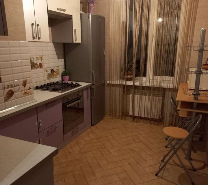 Сдаётся 2-комнатная квартира, 63 м²