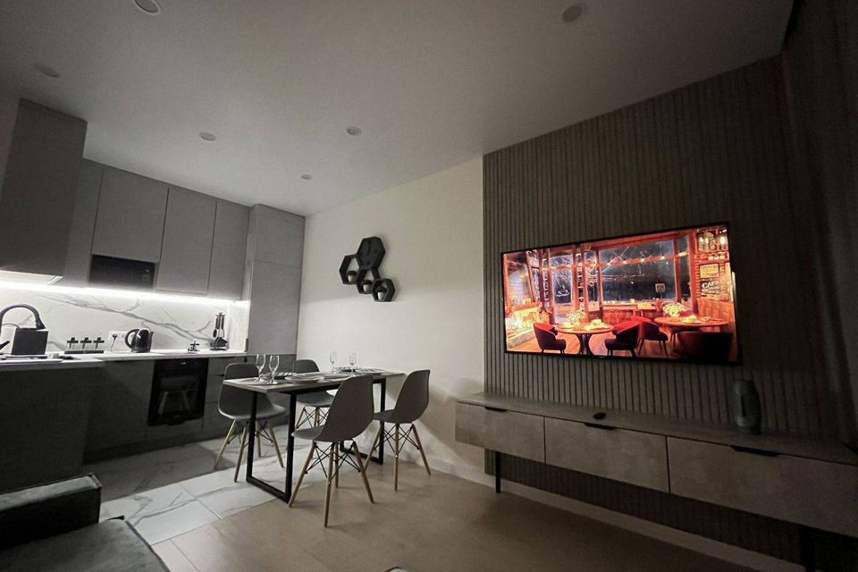 Сдаётся 2-комнатная квартира, 75 м²