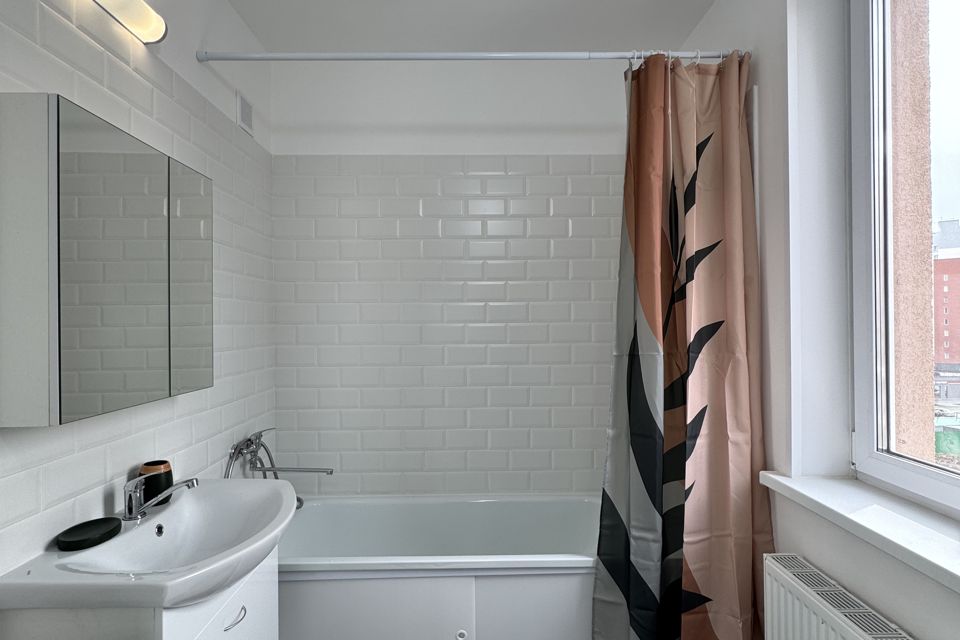 Сдаётся 2-комнатная квартира, 60 м²