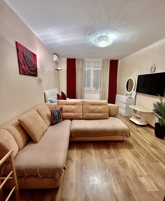 Сдаётся 1-комнатная квартира, 45 м²