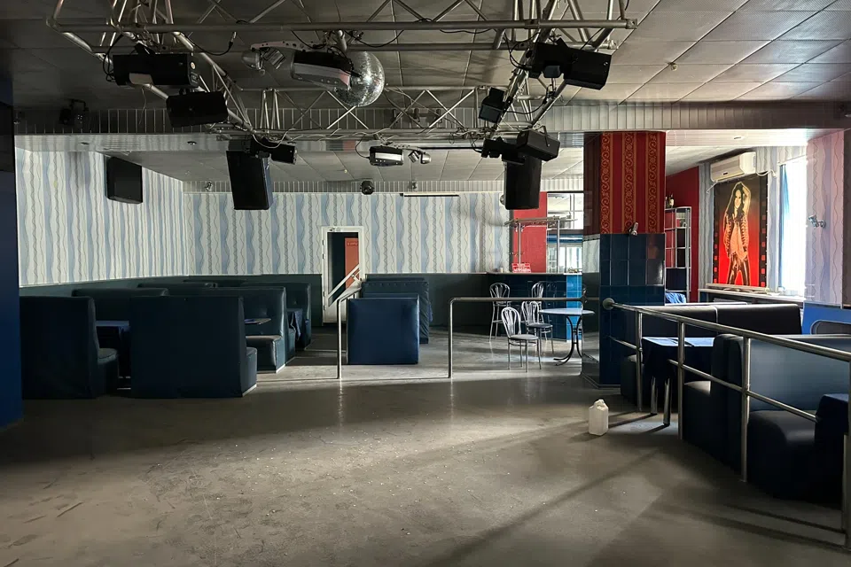 Сдаётся помещение своб. назначения, 1300 м²