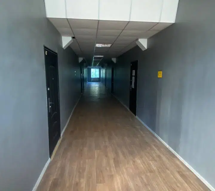 Сдаётся помещение своб. назначения, 100 м²