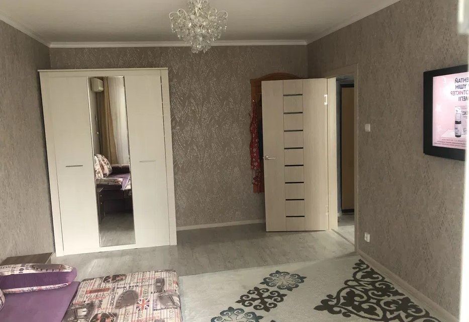 Сдаётся 1-комнатная квартира, 38 м²