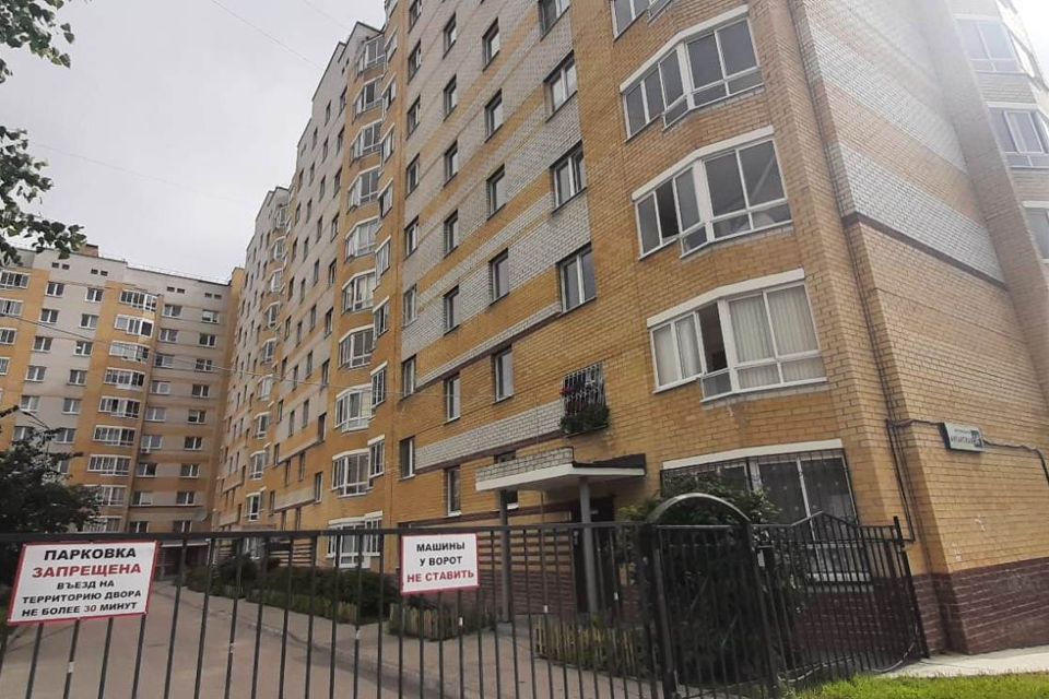 Сдаётся 2-комнатная квартира, 56.4 м²