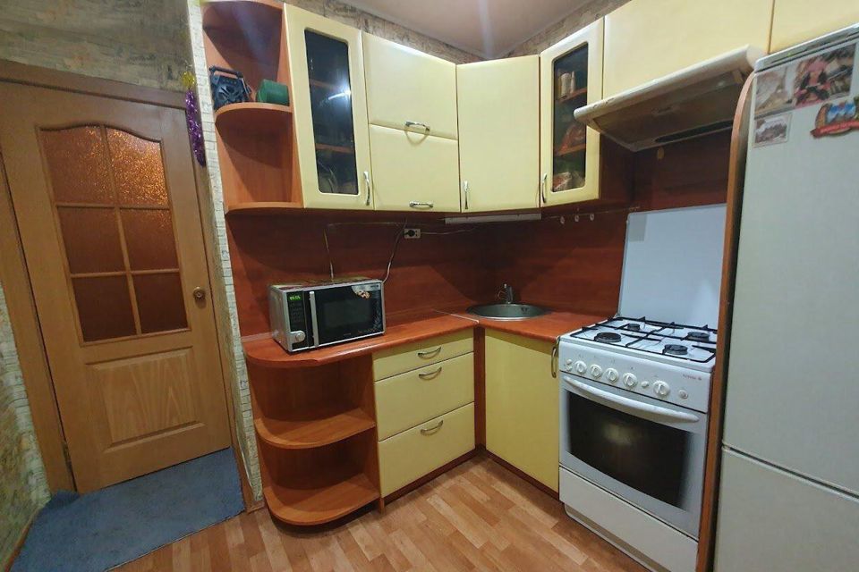 Сдаётся 2-комнатная квартира, 55 м²