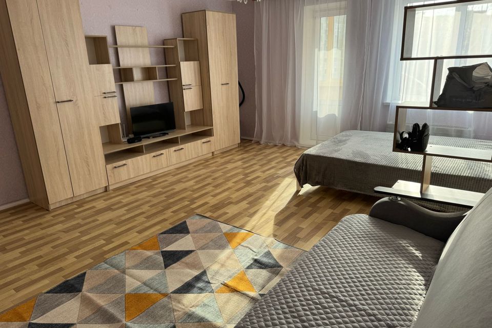 Сдаётся 1-комнатная квартира, 49 м²