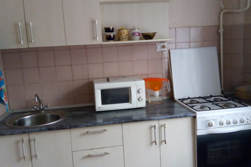 Сдаётся 2-комнатная квартира, 50 м²
