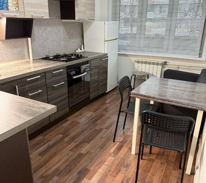 Сдаётся 1-комнатная квартира, 37 м²