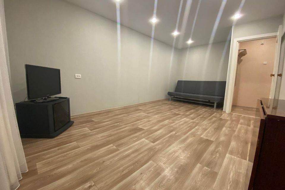 Сдаётся 1-комнатная квартира, 35 м²