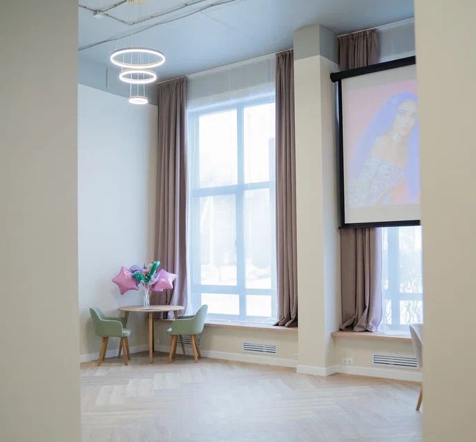 Сдаётся помещение своб. назначения, 118.8 м²