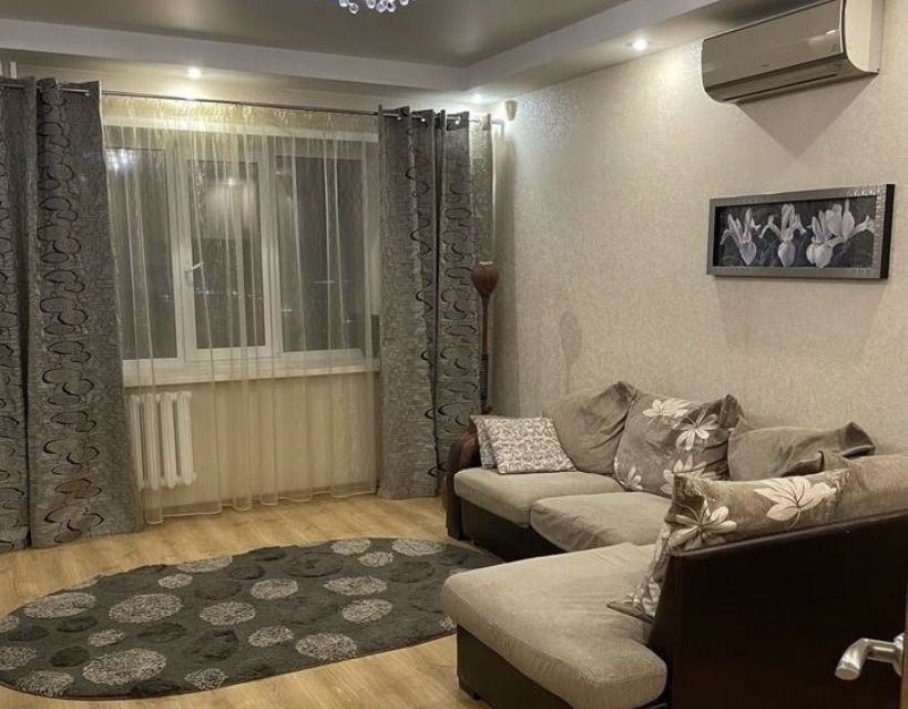 Сдаётся 2-комнатная квартира, 46.6 м²