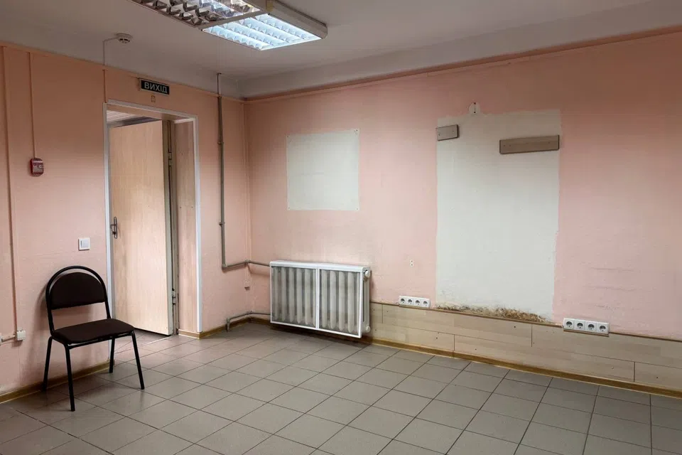 Сдаётся помещение своб. назначения, 65 м²