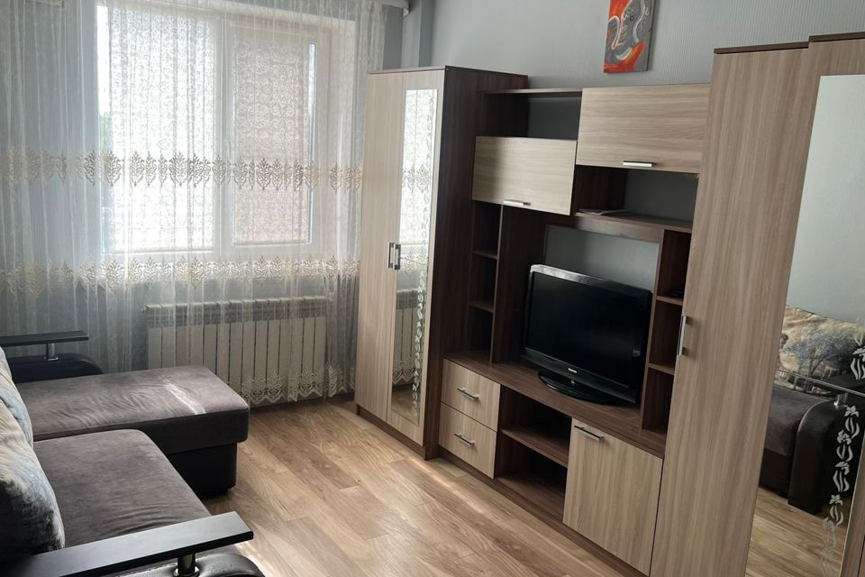 Сдаётся 1-комнатная квартира, 38 м²