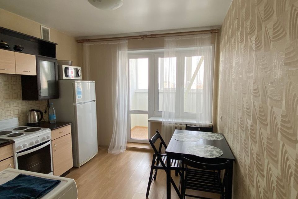Сдаётся 1-комнатная квартира, 38 м²