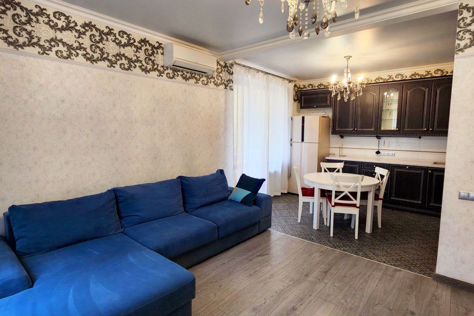 Сдаётся 3-комнатная квартира, 102 м²