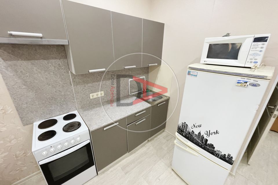 Сдаётся 1-комнатная квартира, 42 м²