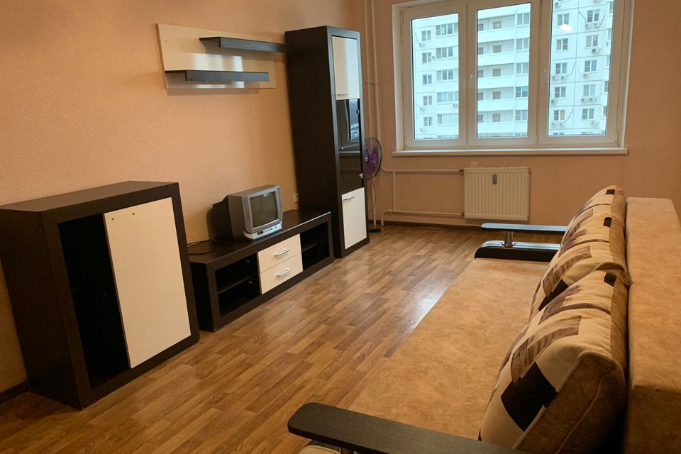 Сдаётся 1-комнатная квартира, 36 м²