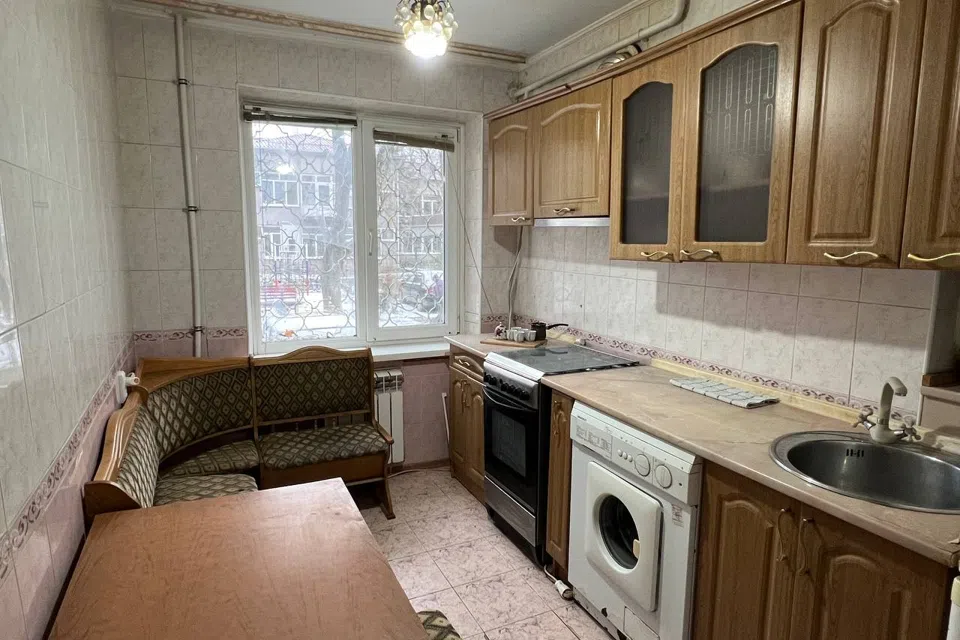 Сдаётся 3-комнатная квартира, 53 м²